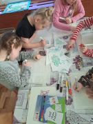 lniana serweta malowana mazakami do tkanin