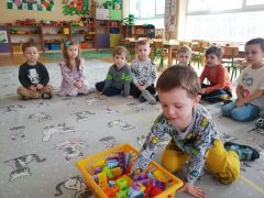 Poszukiwanie dinozaurów