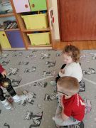 Oglądanie skorupki jaja