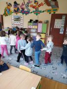 Zabawy z "leniwą ósemką"
