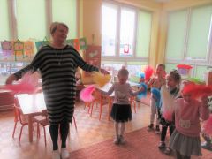 "A grand Day Out" - zabawa taneczno - ruchowa