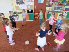 zabawa "Jestem muzykantem"