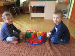 Kupujemy - sprzedajemy
zabawa tematyczna w ramach zajęć matematycznych