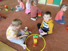 Kupujemy - sprzedajemy
zabawa tematyczna w ramach zajęć matematycznych