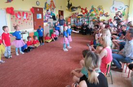 występ dla mamy i taty