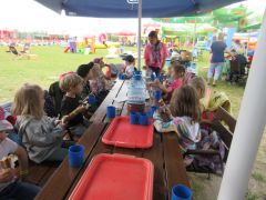 podwieczorek w plenerze