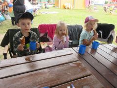 podwieczorek w plenerze