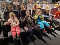 wycieczka do teatru lalek