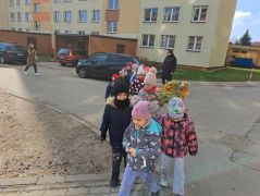 wiosenny spacer z Marzanną i wiosną