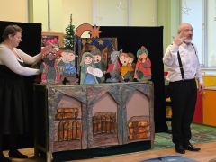 "Bajkowa Szopka" w wykonaniu aktorów teatru "Pod Orzełkiem"