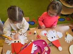 "Mikołaj"- praca z papieru