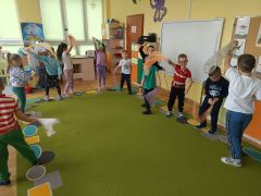 Zabawa „Taniec chust” 