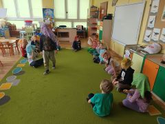 Zabawa „Taniec chust” 