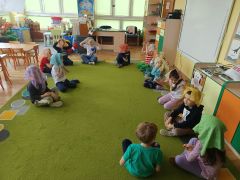 Zabawa „Taniec chust” 