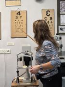 W gabinecie okulisty