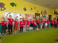 "Tralalala dla Rodziców"-zabawa do piosenki