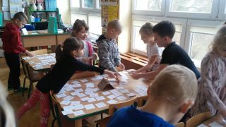 Sprawdźmy, czy dobrze posegregowaliśmy.