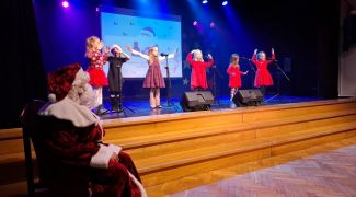 Dzwoneczki na scenie