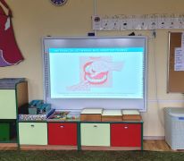 prezantacja multimadialna i film edukacyjny z programu Dziel się uśmiechem
