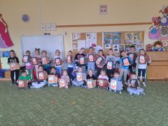 Prezentacja praca-dziupla wiewiorki