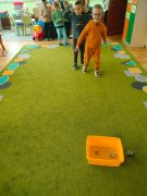 „Zgniatanie gazet”