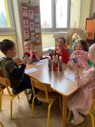 Degustacja soku pomidorowego 