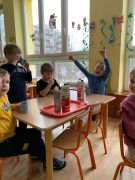 Degustacja soku pomidorowego