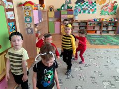 Dzień Pszczoły i Biedronki