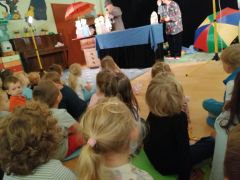 Teatrzyk w wykonaniu aktorów teatru"CoNieco"