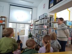 Zajęcia w bibliotece osiedlowej