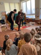 Dzień Pluszowego Misia - przedstawienie w wykonaniu nauczycielek