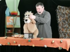 "Królem być i przyjacielem"- teatr CoNieco