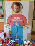 Fotobudka ludzik z klocków Lego