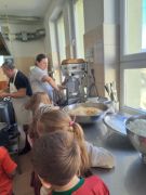 Poznajemy  pracę  kucharza