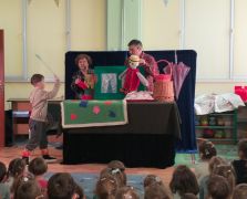 ilustracja do wpisu 
Psotna Anka Jagodzianka - spektakl interaktywny w wykonaniu aktorów Teatru ,,Co Nieco"