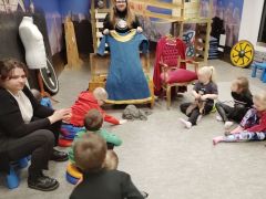 Suknia średniowieczna 