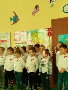 Szkoła do hymnu